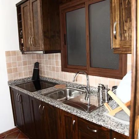 Apartment Vacacional La Tea The Location And The Views
